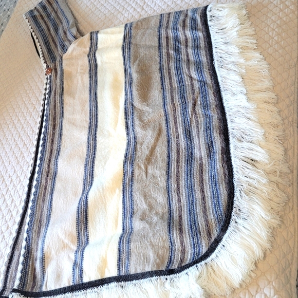 Striped Fringe Poncho - Picture 5 of 5
